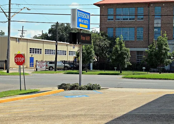 Jefferson Inn And Suites