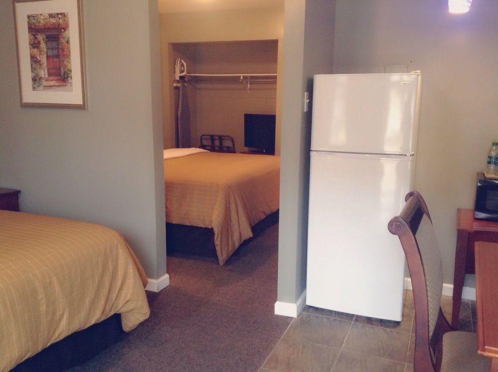 Motel And Suites