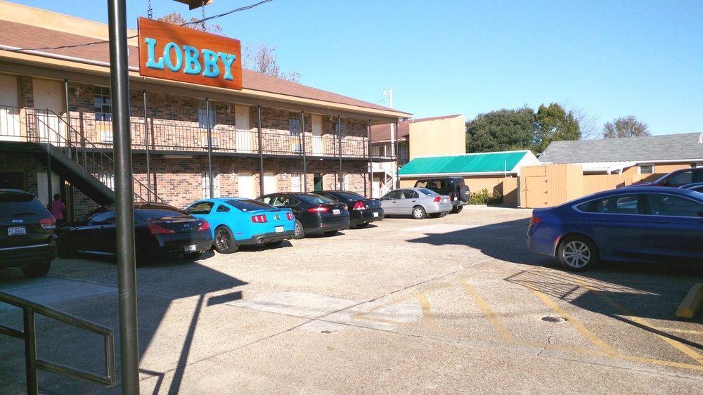 Motel And Suites