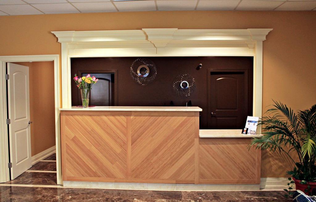 Motel And Suites 2*