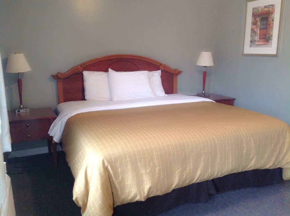 And Suites 2* Jefferson